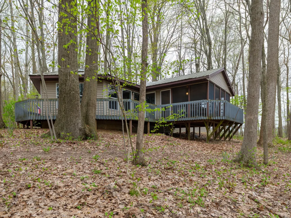22431 Paulson Road Pine Grove Township, MI 49055