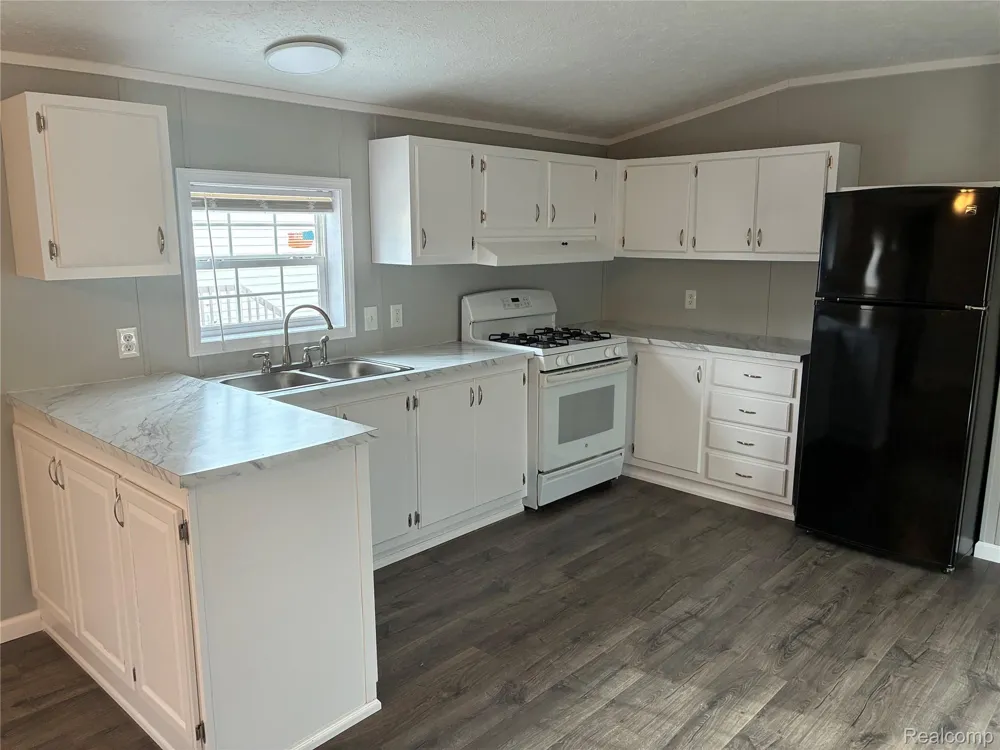 7306 Pipes Circle Pine River Township, MI 48801