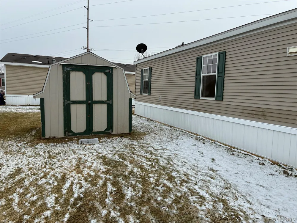 7306 Pipes Circle Pine River Township, MI 48801