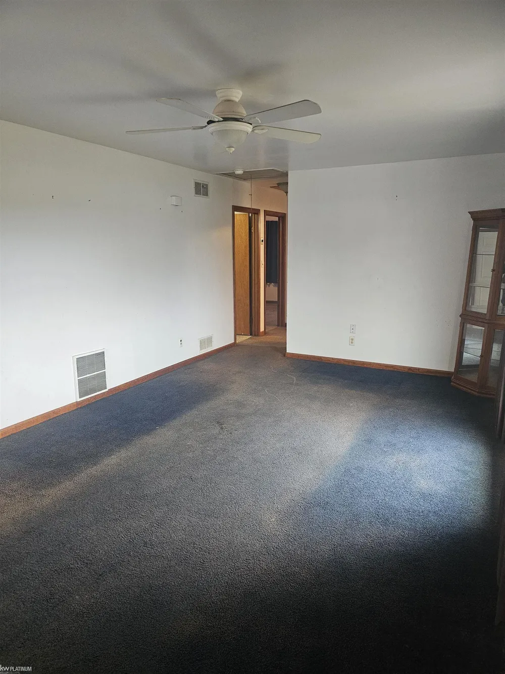 5882 King Road China Township, MI 48054