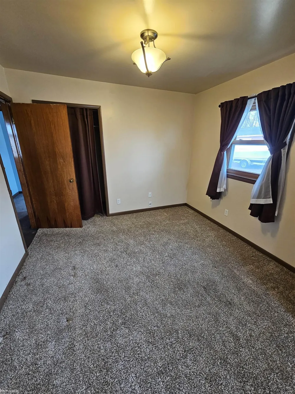 5882 King Road China Township, MI 48054