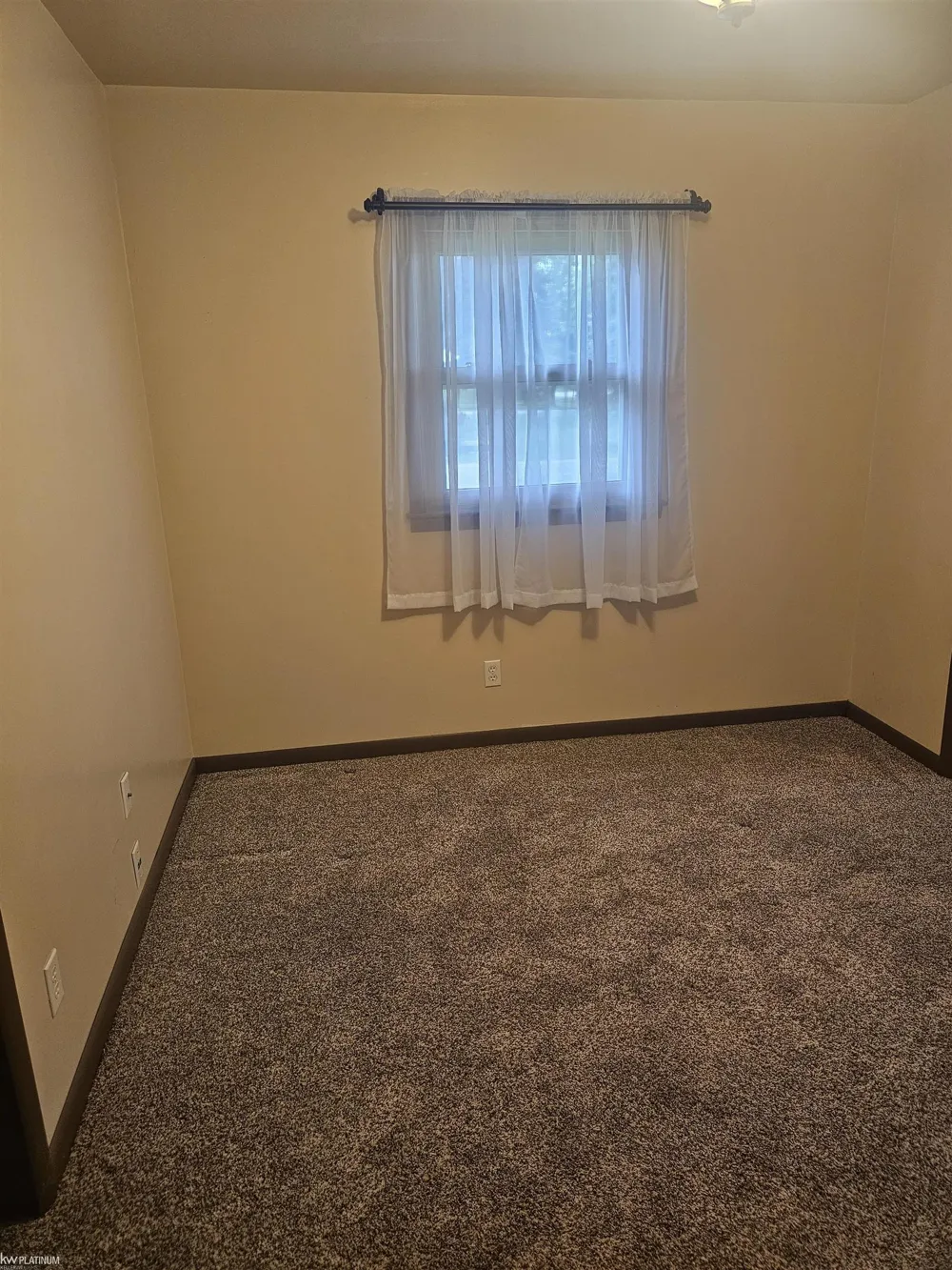5882 King Road China Township, MI 48054