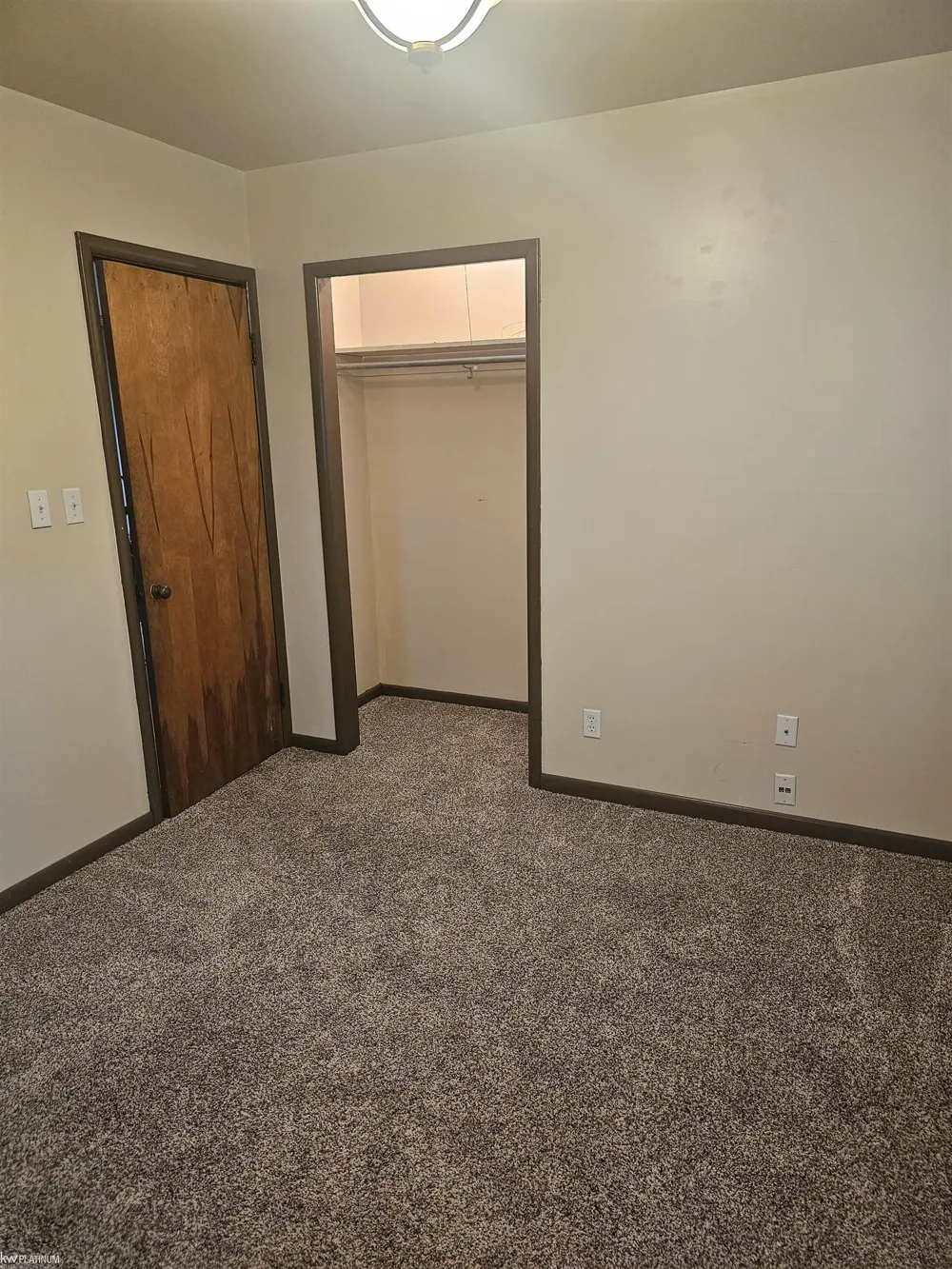 5882 King Road China Township, MI 48054