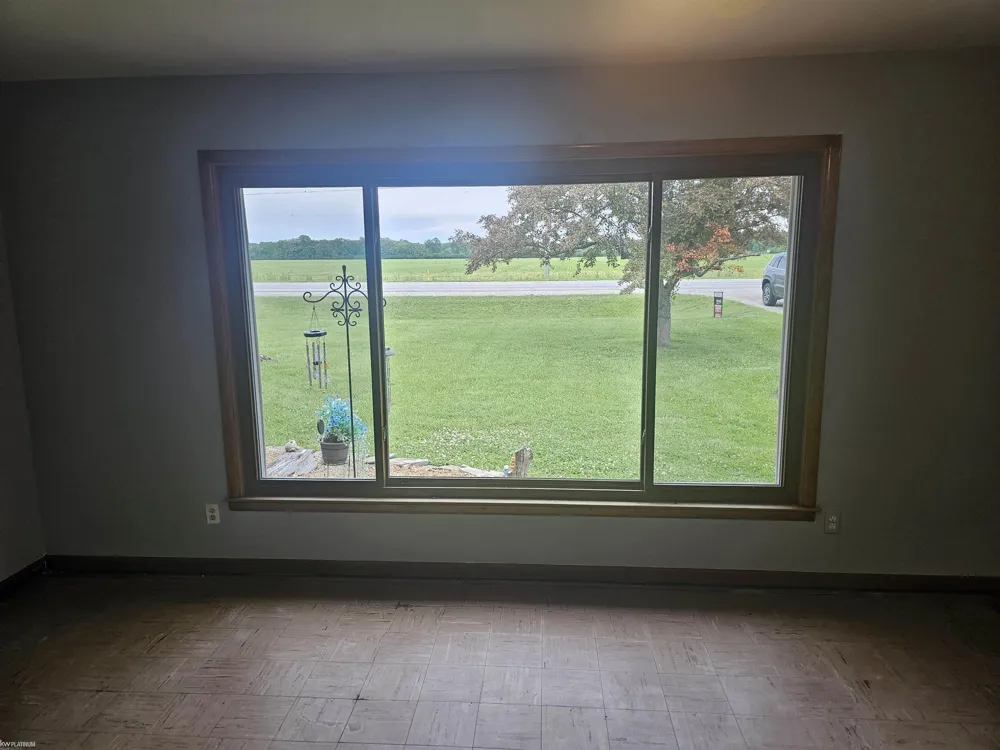 5882 King Road China Township, MI 48054
