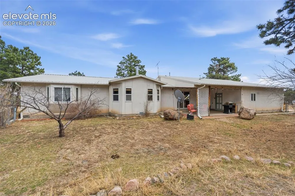 2911 County Road 103 Florence, CO 81226