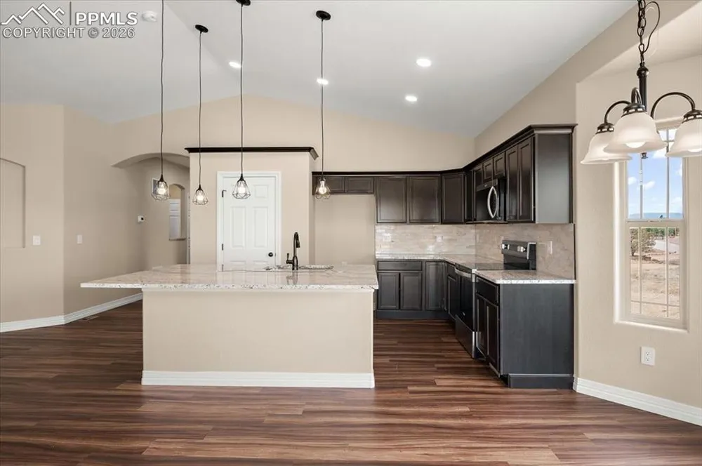 366 Desert Cove Drive Pueblo West, CO 81007