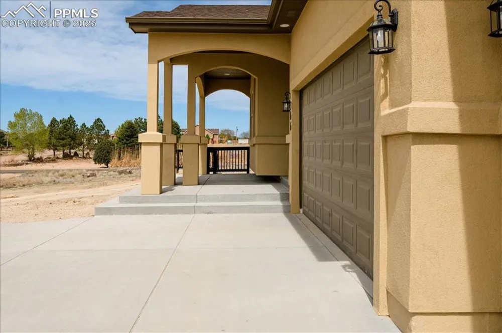 366 Desert Cove Drive Pueblo West, CO 81007
