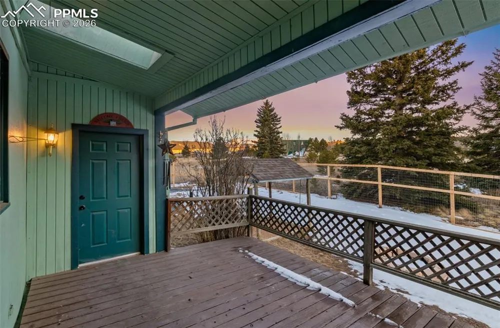 1014 Elfin Glen Drive Divide, CO 80814
