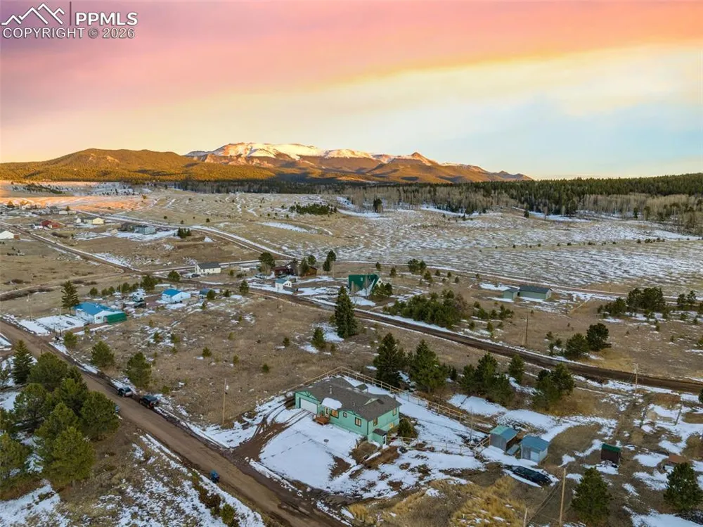 1014 Elfin Glen Drive Divide, CO 80814