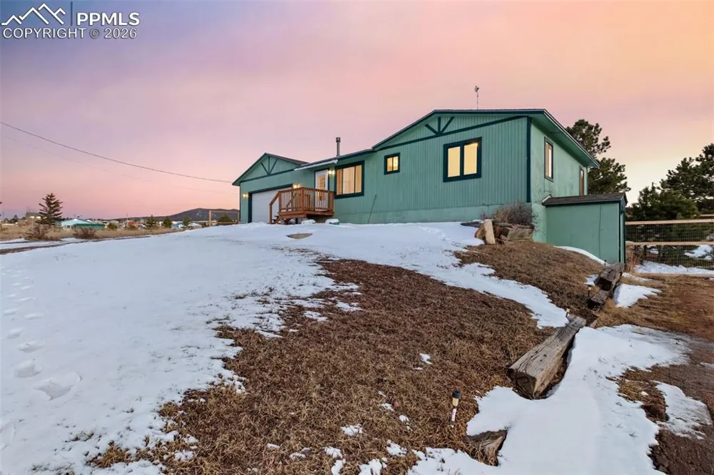 1014 Elfin Glen Drive Divide, CO 80814
