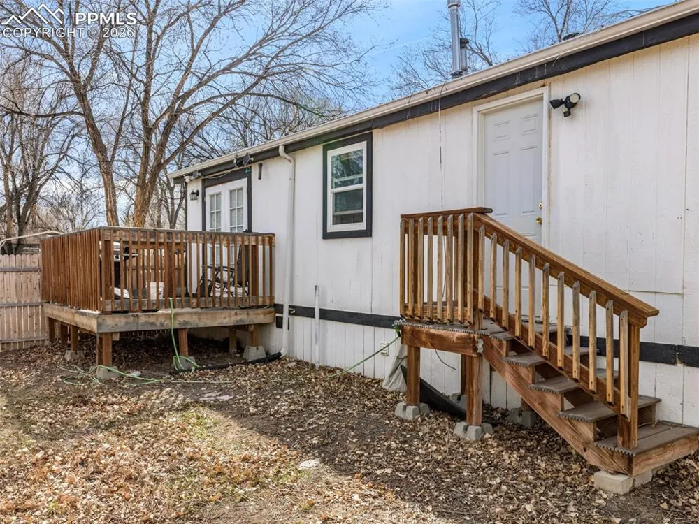 279 E Kipling Drive Pueblo West, CO 81007