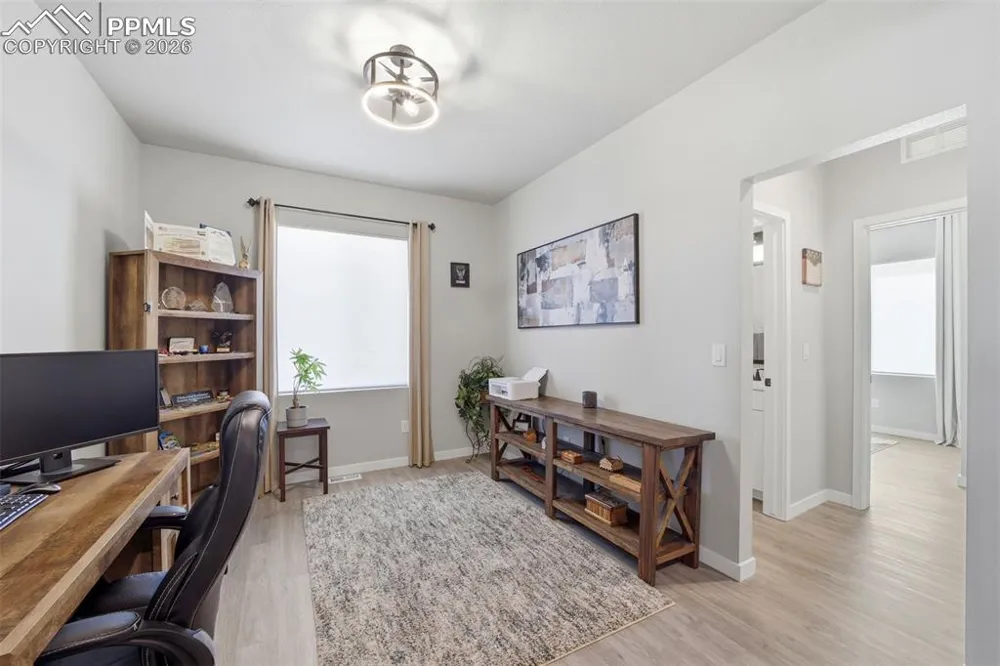 22180 Cattlemen Run Calhan, CO 80808