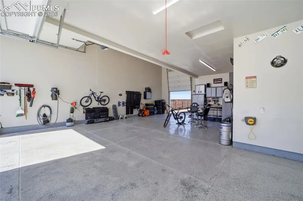 22180 Cattlemen Run Calhan, CO 80808