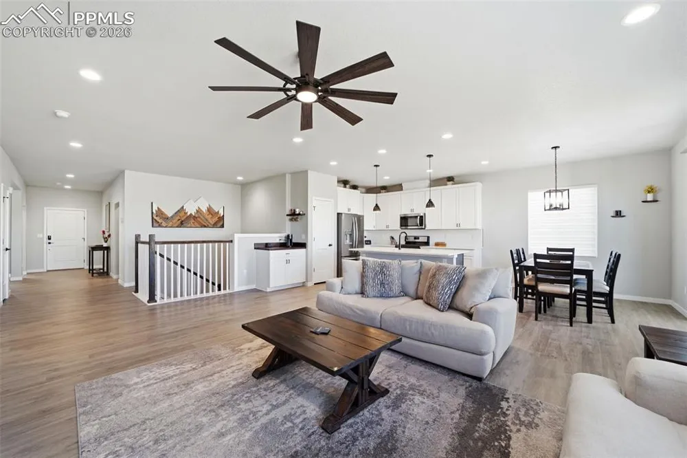 22180 Cattlemen Run Calhan, CO 80808