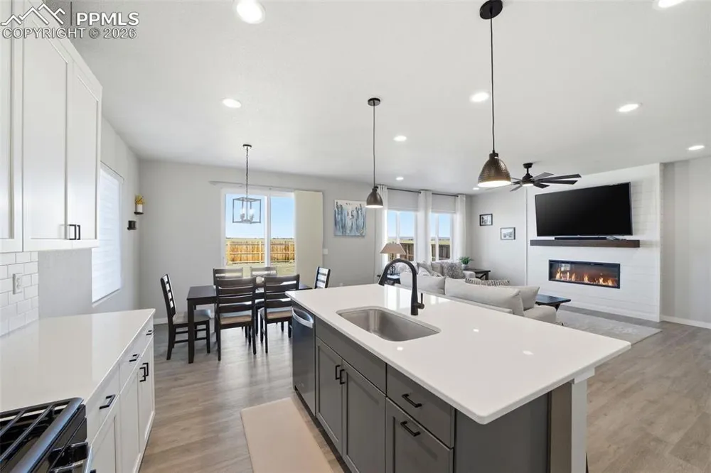22180 Cattlemen Run Calhan, CO 80808