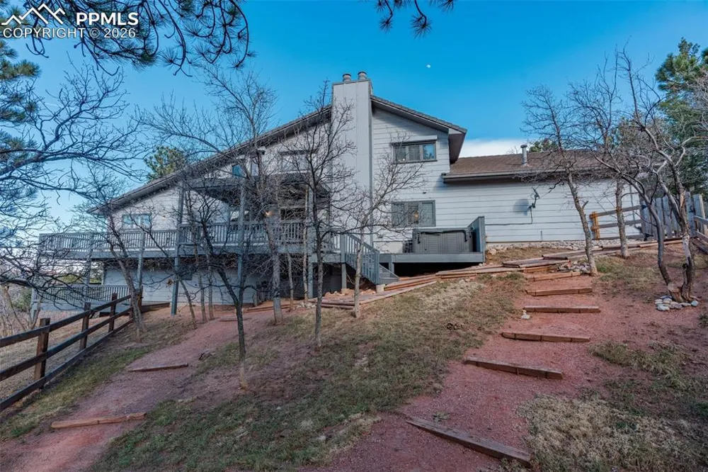 7116 Fox Circle Larkspur, CO 80118