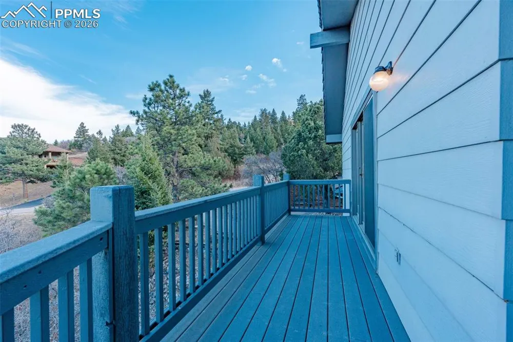 7116 Fox Circle Larkspur, CO 80118
