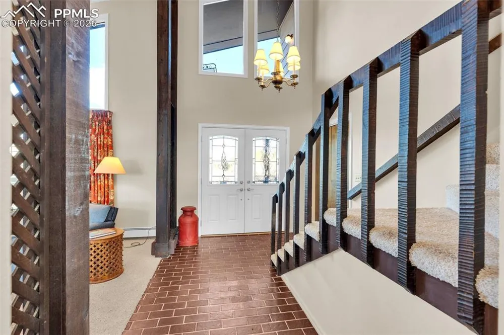 7116 Fox Circle Larkspur, CO 80118