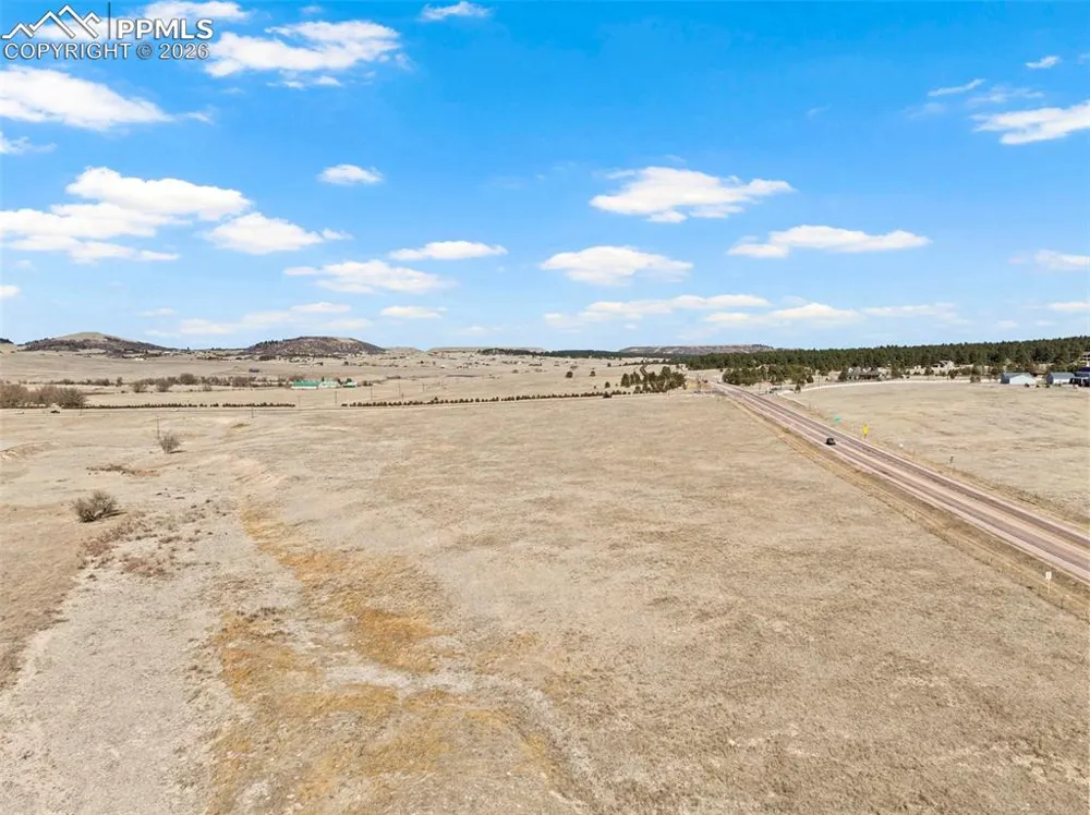 E County Line Road Monument, CO 80132