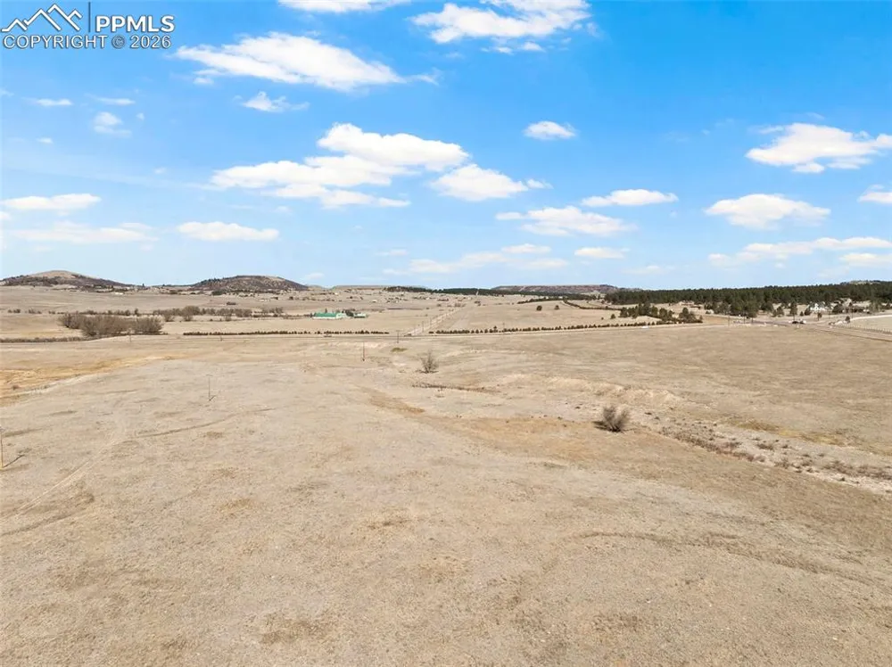 E County Line Road Monument, CO 80132