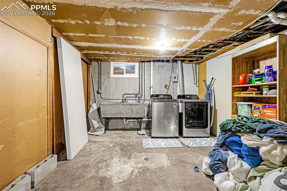 1535 Alexander Circle Pueblo, CO 81001