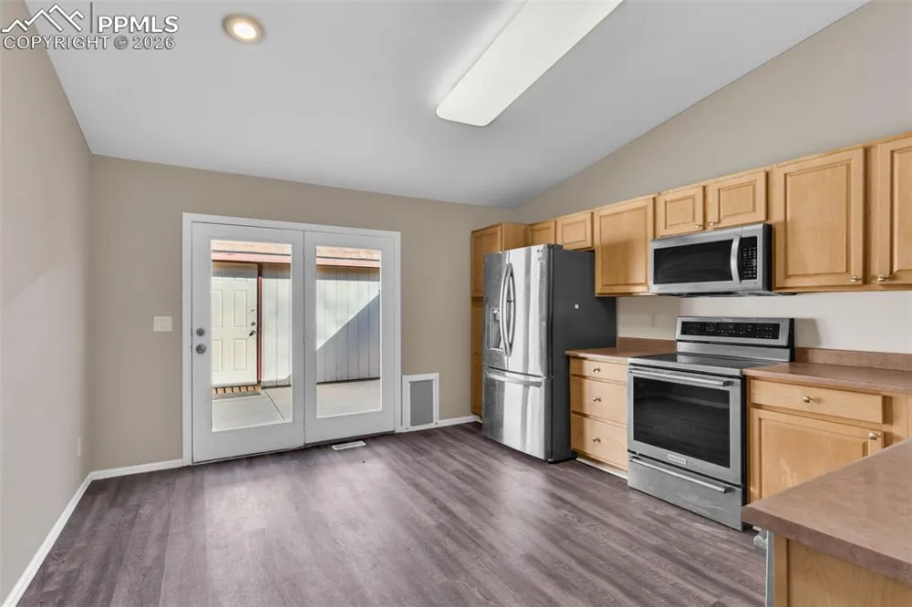 1512 E 21st Street #B Pueblo, CO 81001