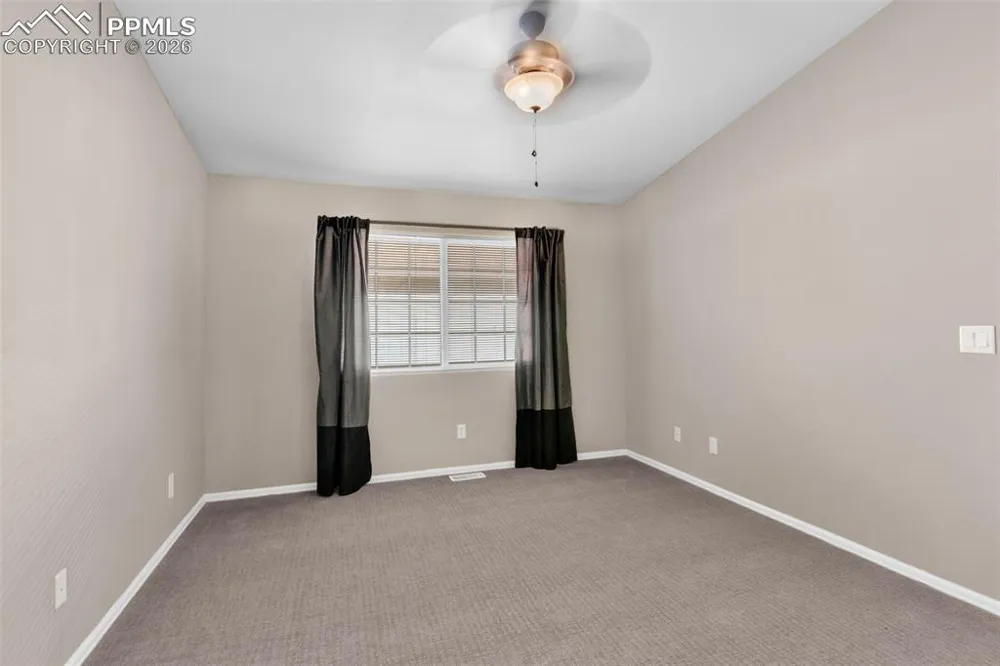 1512 E 21st Street #B Pueblo, CO 81001