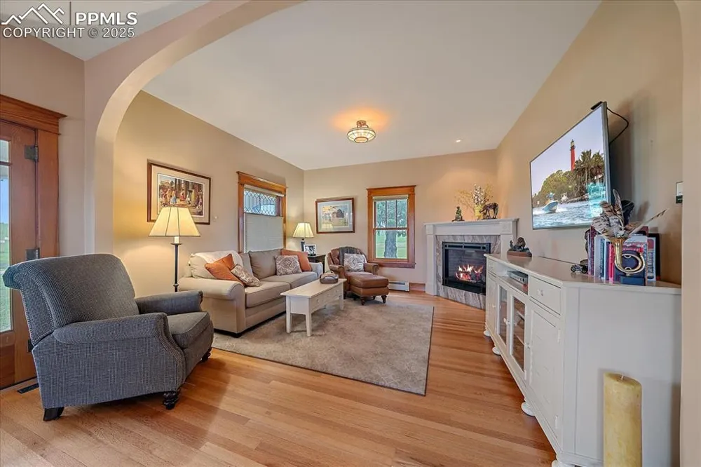 22624 County Road 5 Elbert, CO 80106