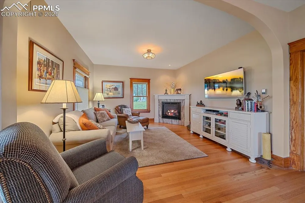 22624 County Road 5 Elbert, CO 80106