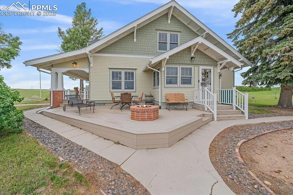 22624 County Road 5 Elbert, CO 80106