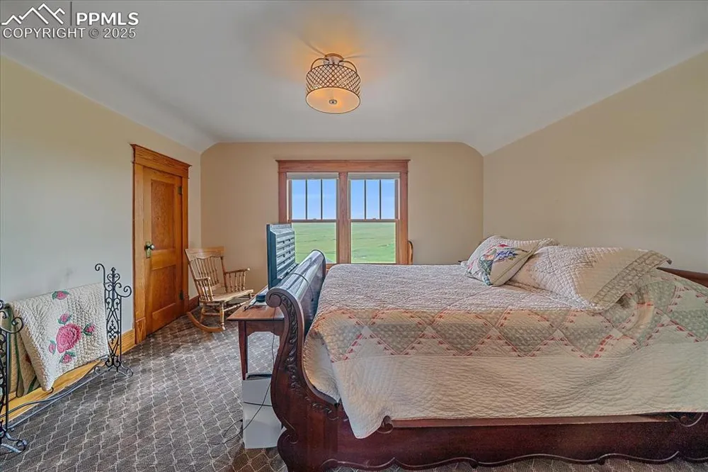 22624 County Road 5 Elbert, CO 80106