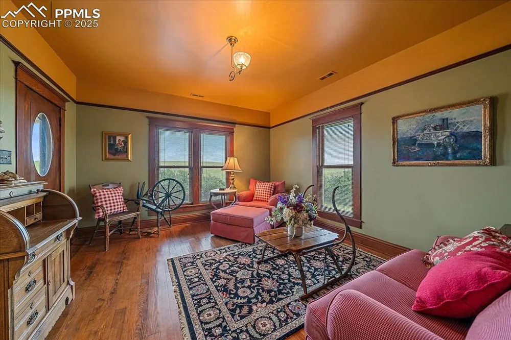 22624 County Road 5 Elbert, CO 80106