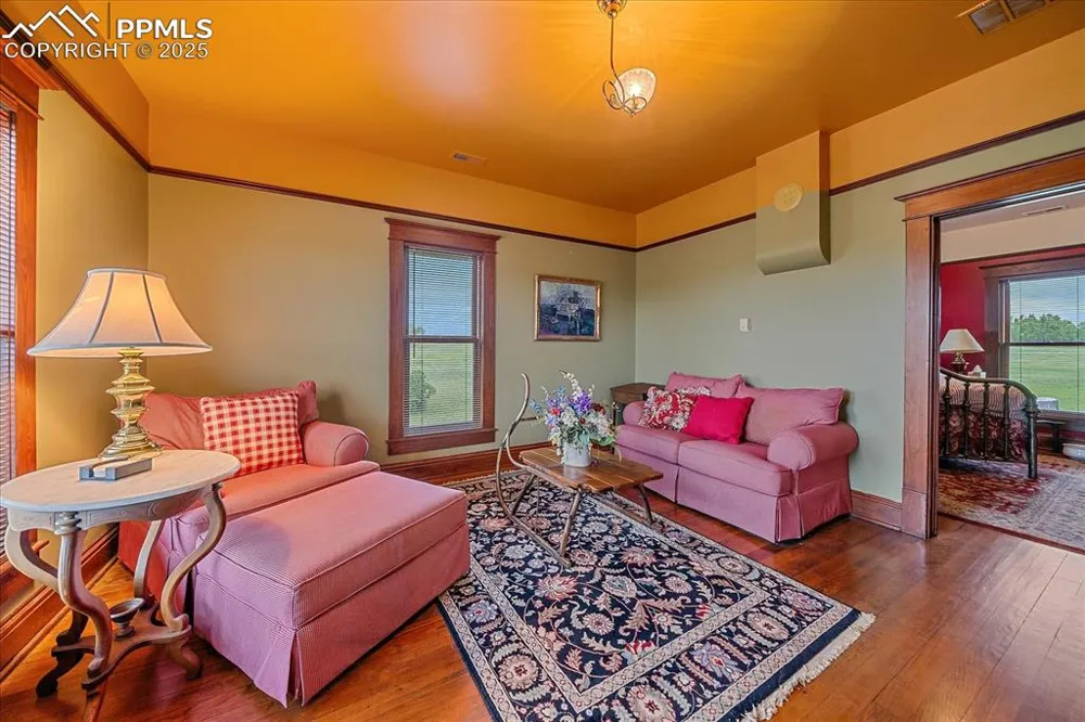 22624 County Road 5 Elbert, CO 80106