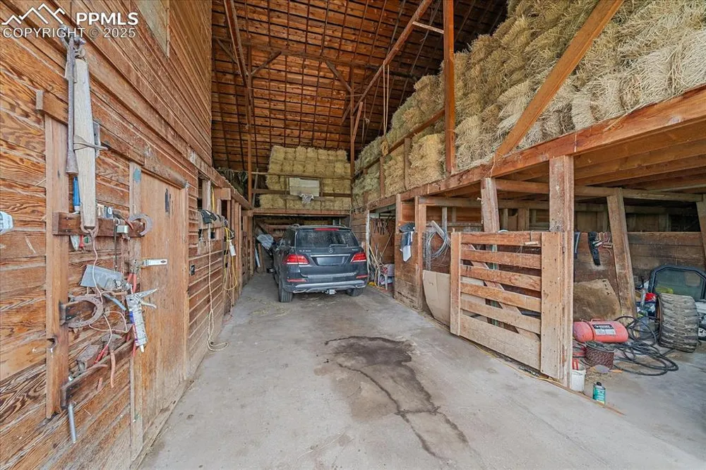 22624 County Road 5 Elbert, CO 80106