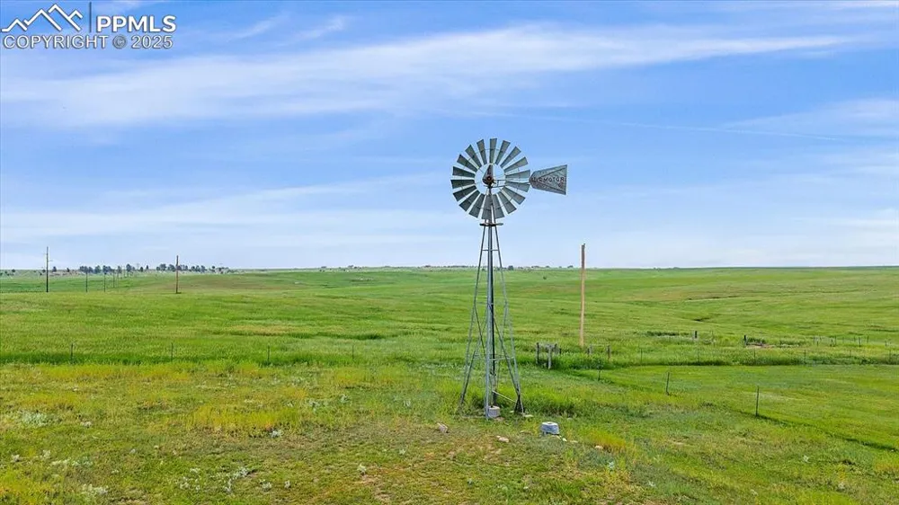 22624 County Road 5 Elbert, CO 80106