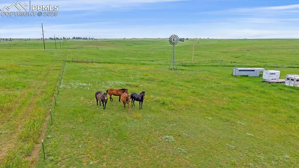 22624 County Road 5 Elbert, CO 80106