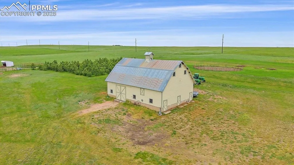 22624 County Road 5 Elbert, CO 80106