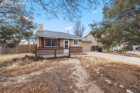 2105 Endicott Court