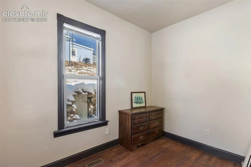 112 S 6th Street Victor, CO 80860