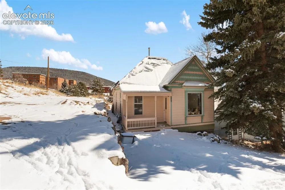 112 S 6th Street Victor, CO 80860
