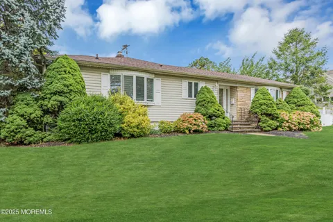 218 3rd Avenue