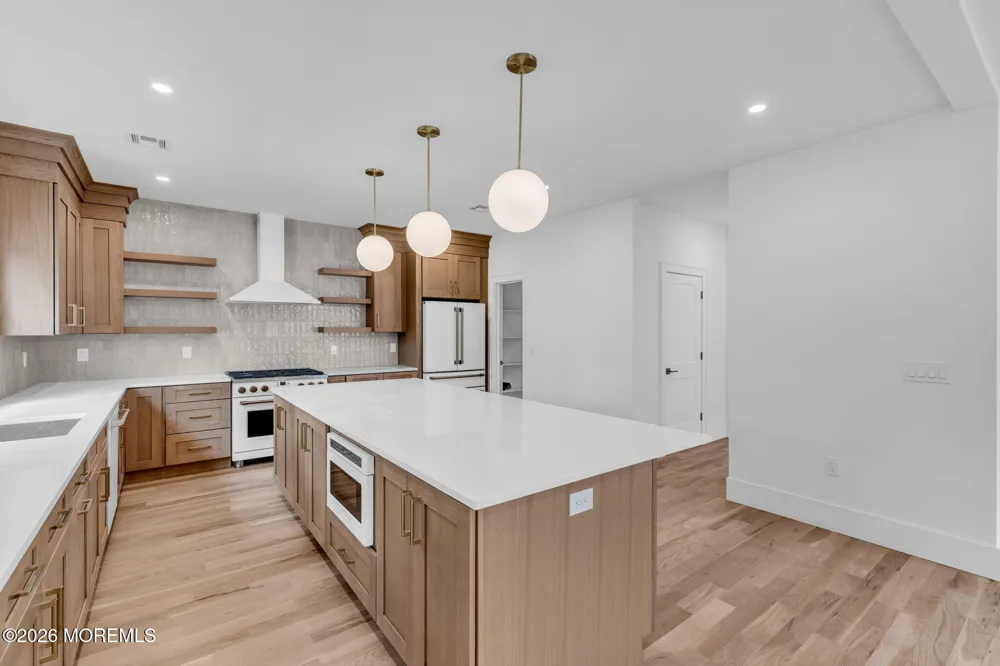 64 Byrnes Lane Eatontown, NJ 07724