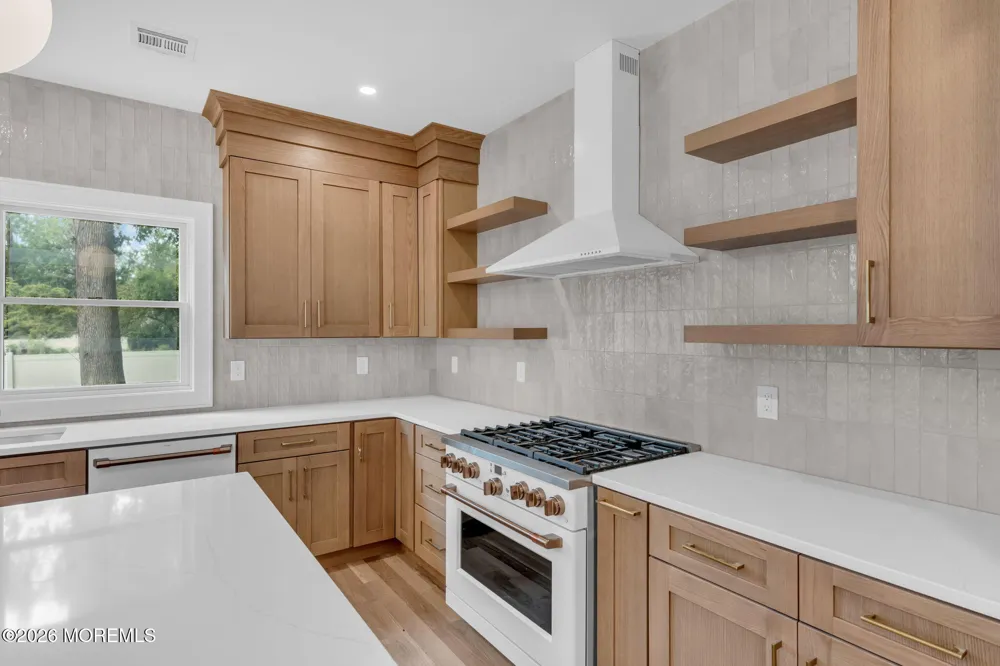 64 Byrnes Lane Eatontown, NJ 07724