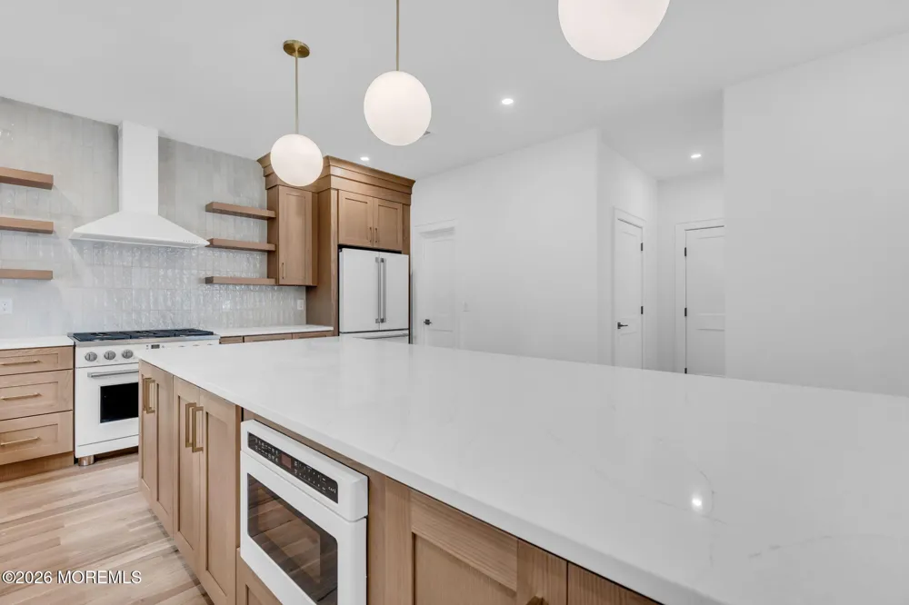 64 Byrnes Lane Eatontown, NJ 07724