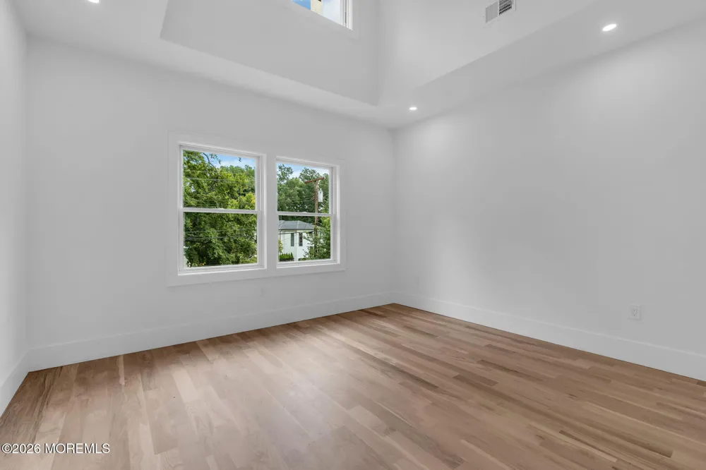 64 Byrnes Lane Eatontown, NJ 07724