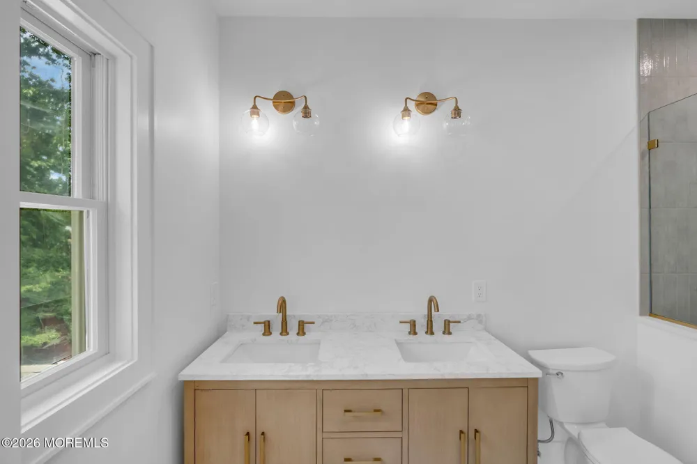 64 Byrnes Lane Eatontown, NJ 07724