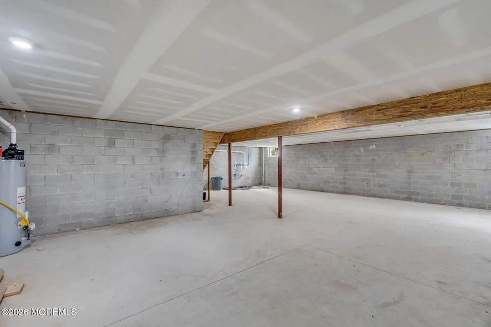 64 Byrnes Lane Eatontown, NJ 07724