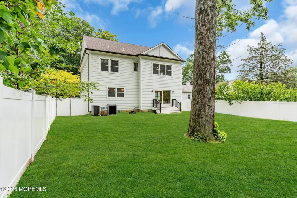 64 Byrnes Lane Eatontown, NJ 07724