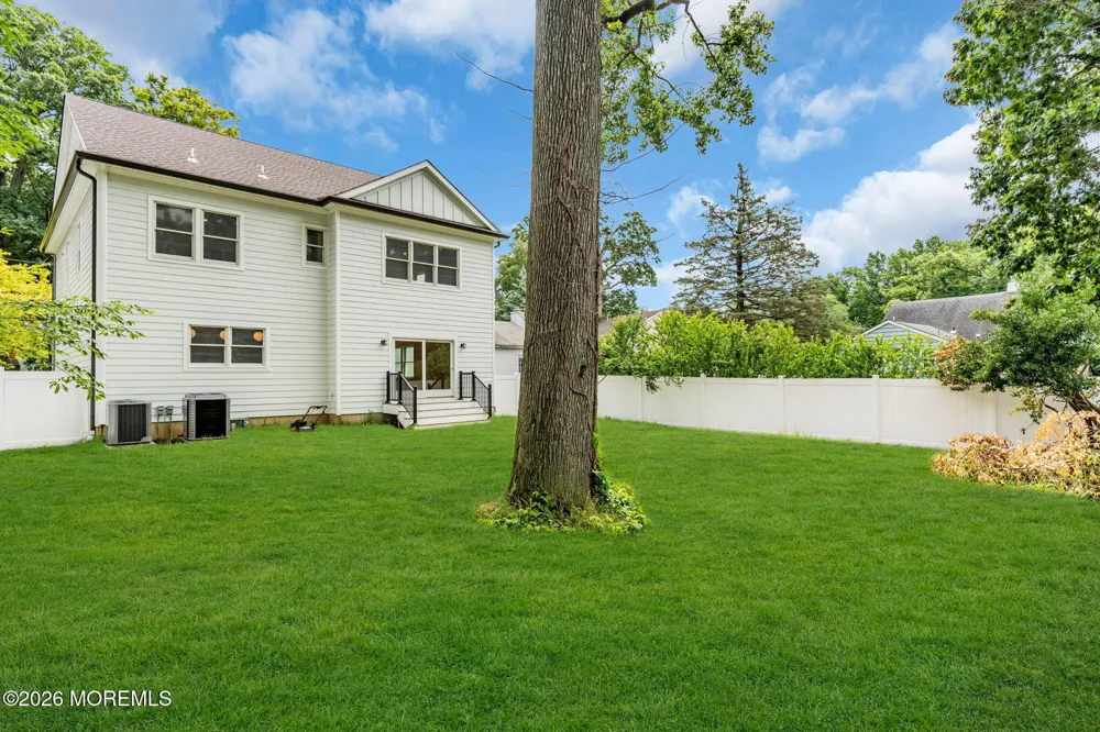 64 Byrnes Lane Eatontown, NJ 07724