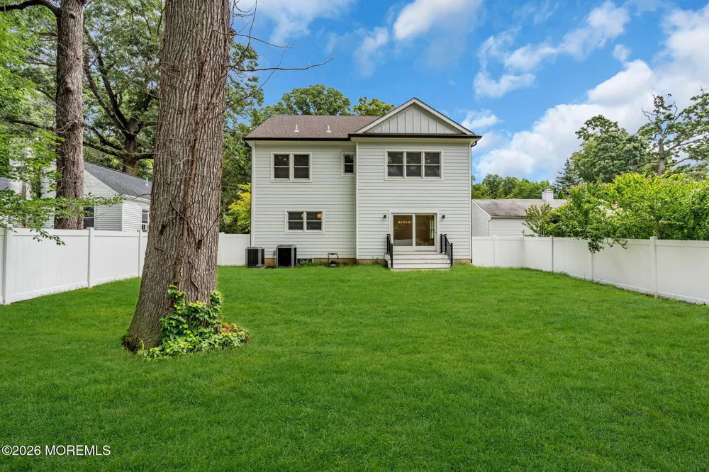 64 Byrnes Lane Eatontown, NJ 07724
